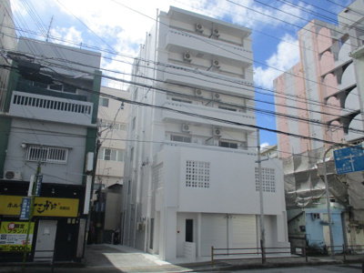 【外観】 | 安里駅前.BLDG.