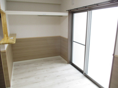 【洋室】 | 安里駅前.BLDG.