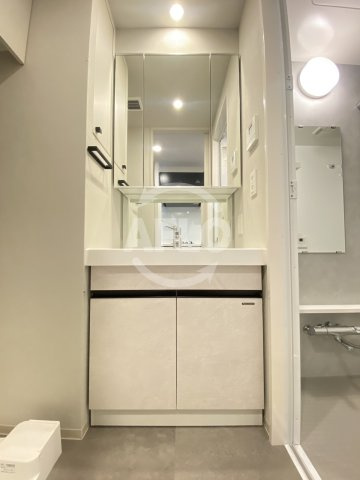 アーバネックス本町Ⅱ(明治小学校区)の独立洗面台|アーバネックス本町II　洗面所