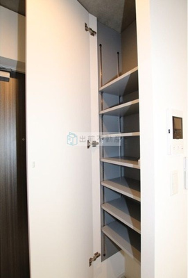 【玄関】 | ファーレ大塚Ⅱ