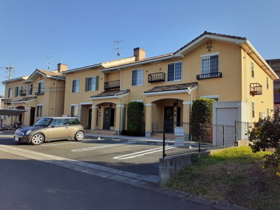 【外観】 | ヴィヴィアン・ベルＡ | 外観もきれいです