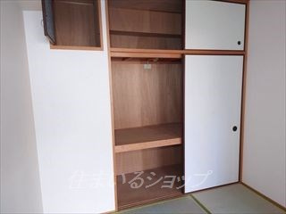 広島市安佐北区口田３丁目の賃貸マンションの収納