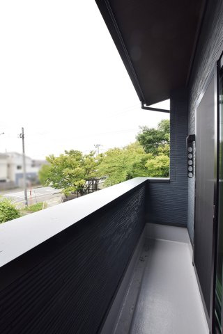 新潟市東区船江町1丁目　C棟のバルコニー