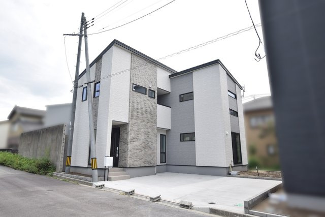 新潟市東区船江町1丁目　A棟