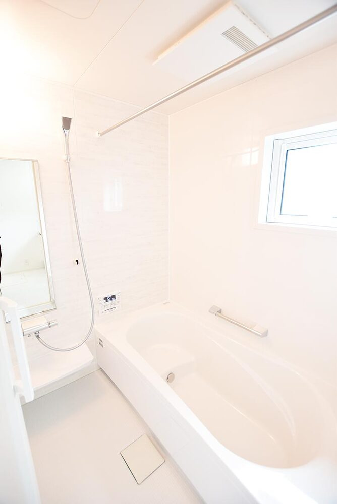 新潟市東区船江町1丁目　A棟の浴室