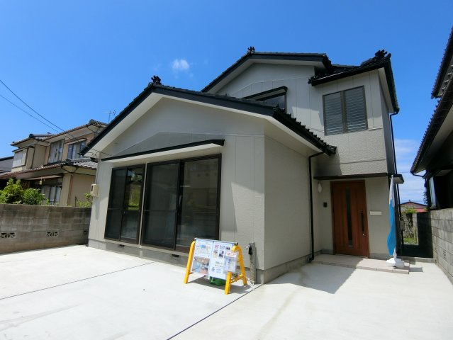 新潟市西区五十嵐東1丁目　中古戸建