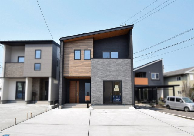 新潟市中央区堀割町≪B棟≫　新築戸建