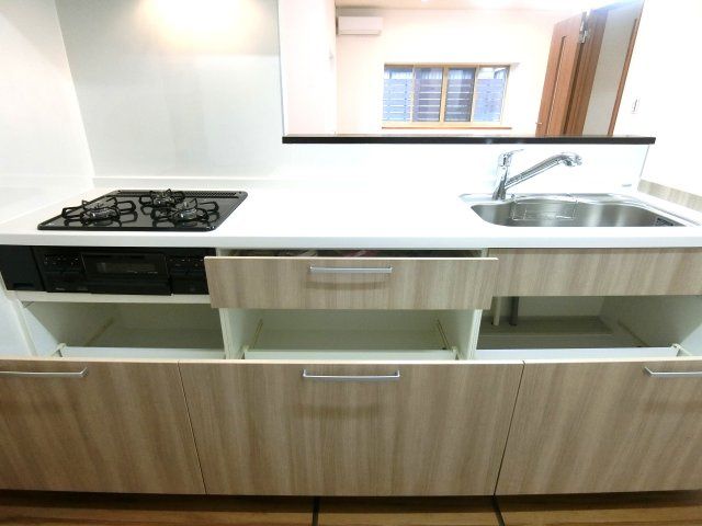 新潟市西区浦山4丁目のキッチン