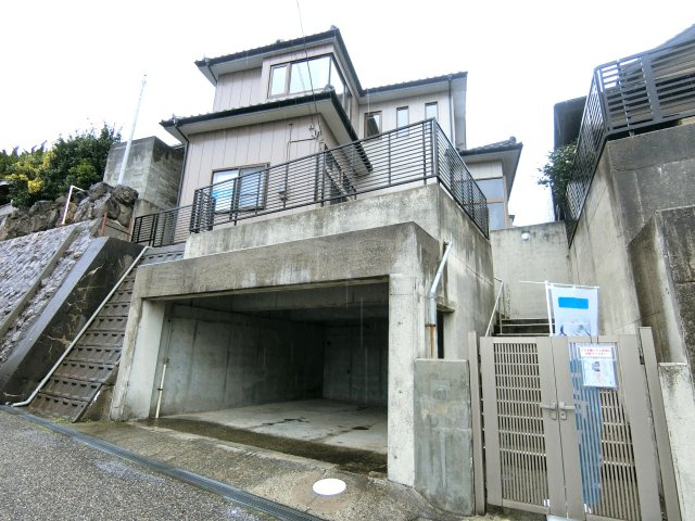 新潟市西区浦山4丁目の外観