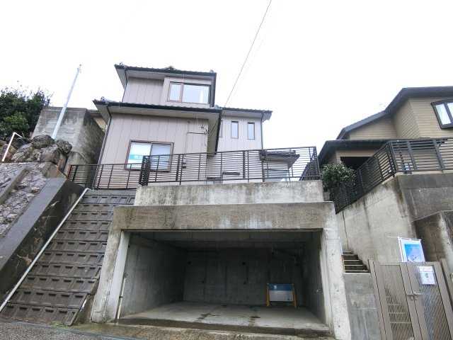 新潟市西区浦山4丁目の外観