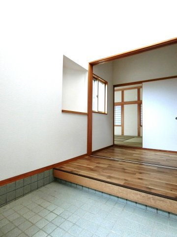 新潟市西区浦山4丁目の玄関