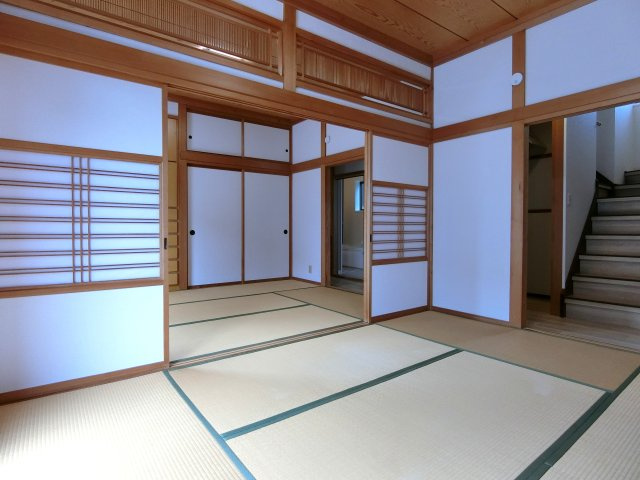 新潟市東区河渡3丁目の和室