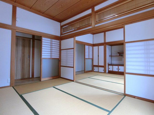 新潟市東区河渡3丁目の和室