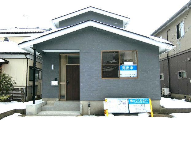 新潟市西区鳥原　中古戸建