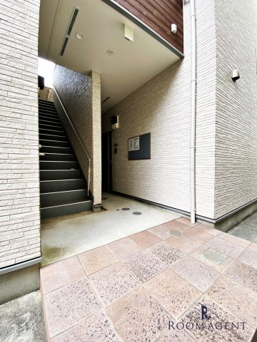 ハーモニーテラス西日置のエントランス