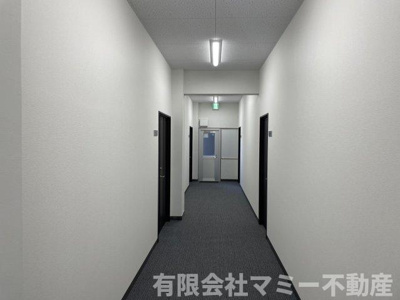 【ロビー】 | 十七軒町店舗事務所J