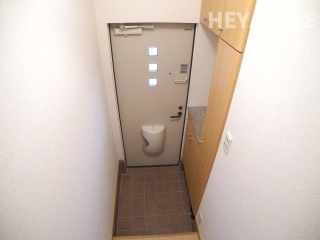 ブリアン・メゾンBの玄関|※室内画像は類似物件のもの