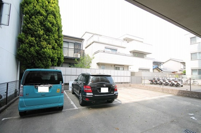 【駐車場】 | ＦＪ日進通