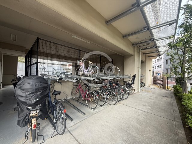 クリスタルパーク山坂のその他共用部分|クリスタルパーク山坂　駐輪場