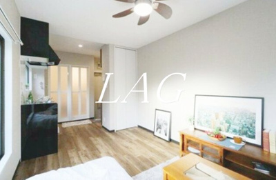 【居間・リビング】 | メゾン半谷 | 洋室のお部屋です。家具・家電はありません。