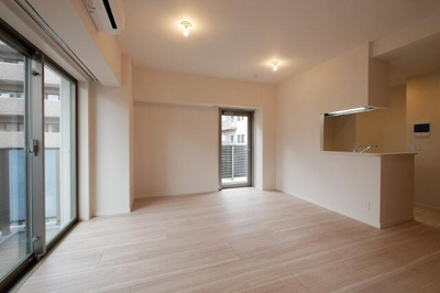 【居間・リビング】 | 南千住レジデンス |  