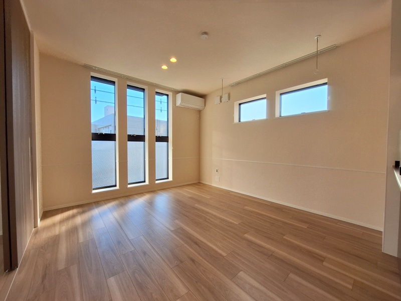 ジュモー大宮の居間・リビング