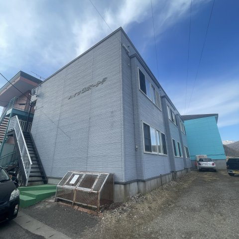 学）ハイツラポートＦ