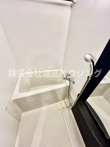 エスリード江坂江の木町の浴室