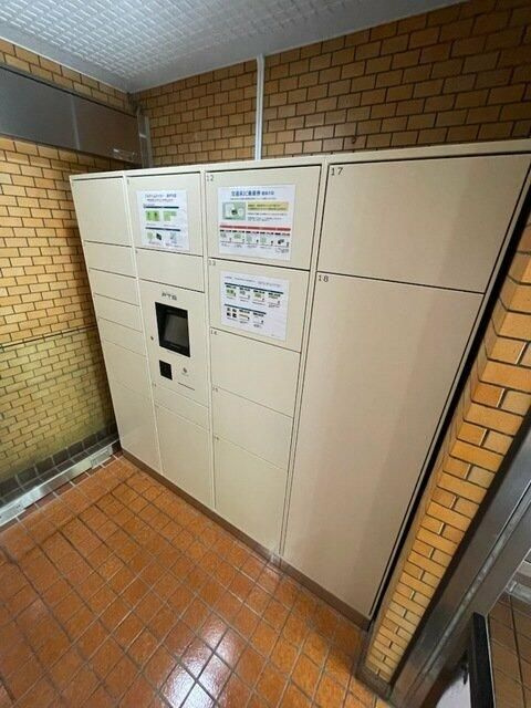 ライオンズプラザ亀戸のその他共用部分|宅配ボックス