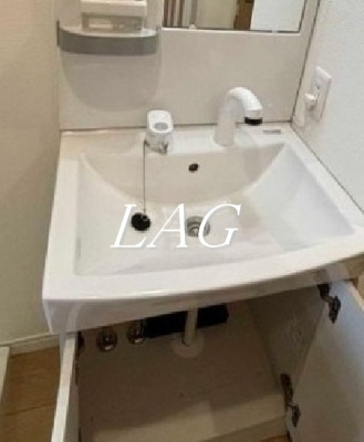 【洗面所】 | アイコート中村橋 | 洗面台です。