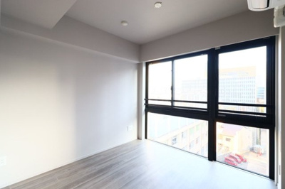 【洋室】 | ピアース銀座レジデンス