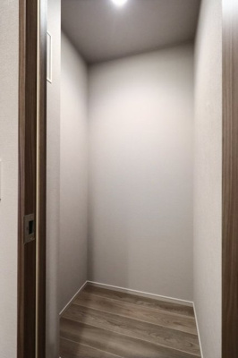 【収納】 | ピアース銀座レジデンス | 納戸