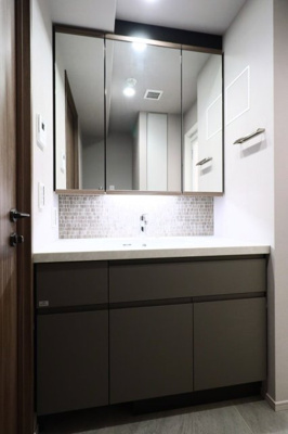 【独立洗面台】 | ピアース銀座レジデンス