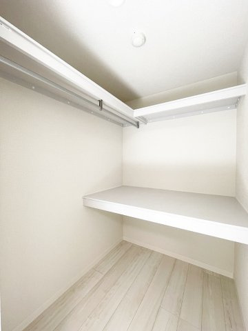 ラ・ルーチェ 東櫛原の収納|収納豊富です★