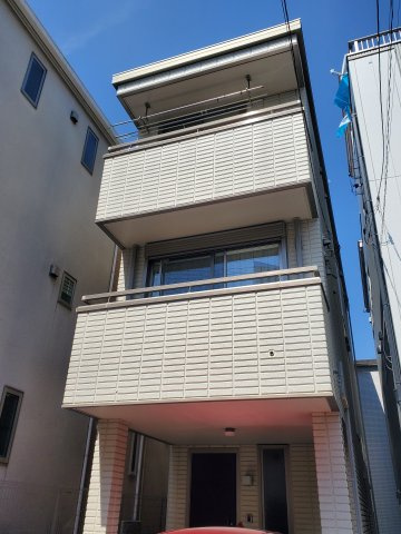 Rent House Honkomagomeの外観