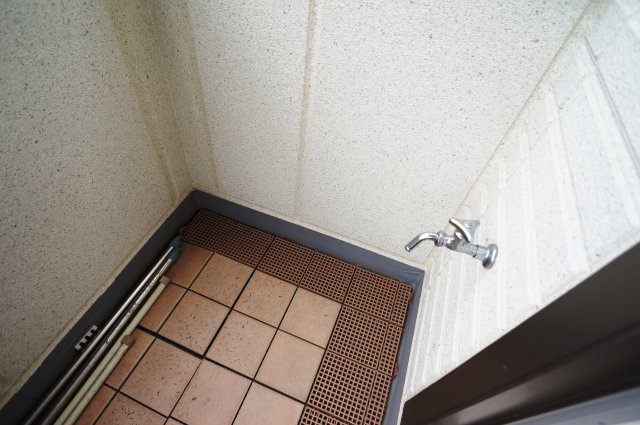 Rent House Honkomagomeのバルコニー