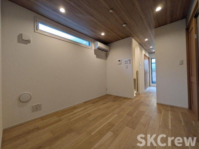 【居間・リビング】 | Wood Crest 天沼 Residence