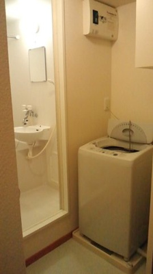 【その他】 | レオネクストグリーンメール富野 | 洗濯機も付いてます＾＾*)