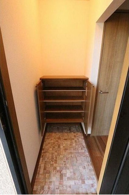 【玄関】 | エトワール | 収納もある玄関です