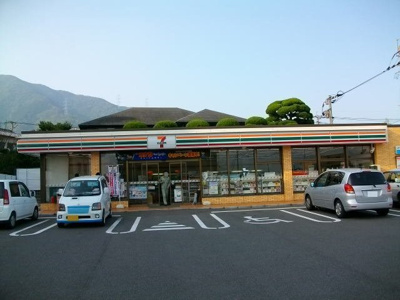 【周辺】 | クリスマスローズⅢ | セブンイレブンまで750m