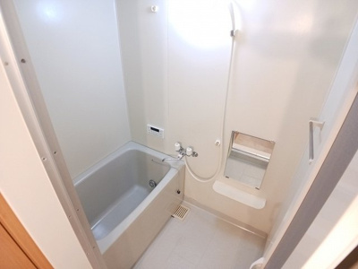 【浴室】 | オードピュールⅠ | ◆不動産すまラボの新プラン◆入居時の費用負担が0円で入居可能♪お気軽にお尋ねください♪