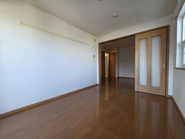【洋室】 | サニー・ヴィラ | ◆不動産すまラボの新プラン◆入居時の費用負担が0円で入居可能♪お気軽にお尋ねください♪