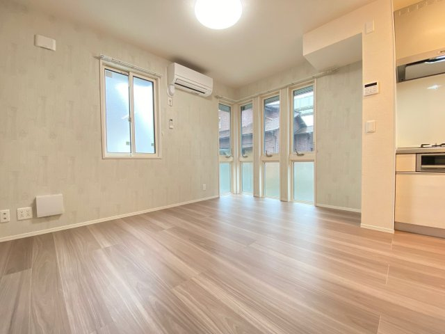 CASA MIAの居間・リビング