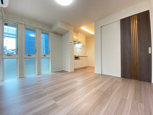 CASA MIAの居間・リビング