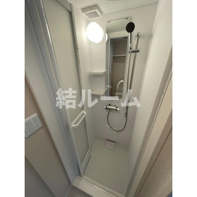 新宿区新宿７丁目のアパートのシャワールーム|別号室参考写真