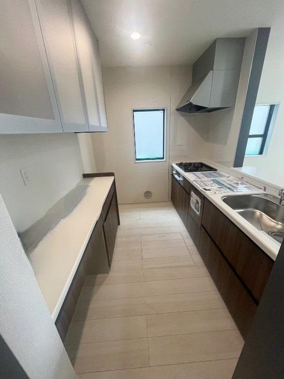 南田中戸建のキッチン