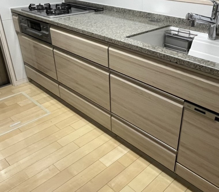 幸町戸建のキッチン