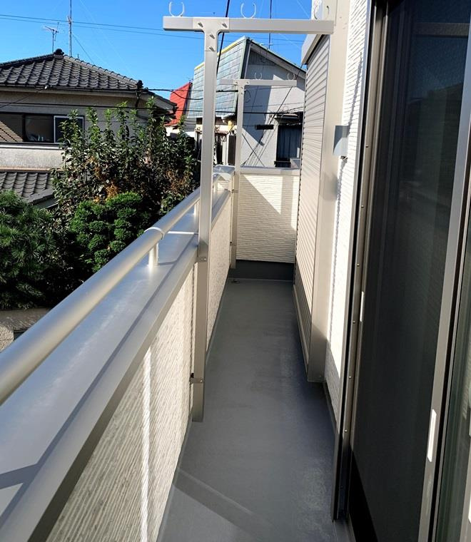 和泉戸建のバルコニー