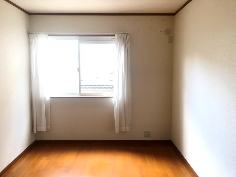 馬絹戸建の内装