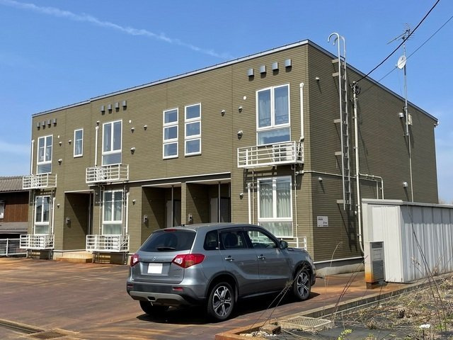 リバーサイド　セナの外観